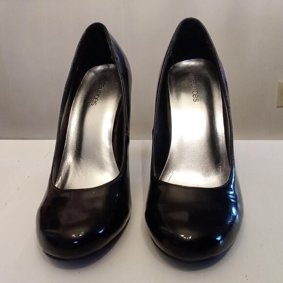Maurices Black LOVE Tatoo High Heels size 8 Shoes Faux Patent Leather Pumps - Picture 2 of 8